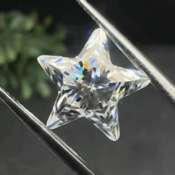 star cut moissanite